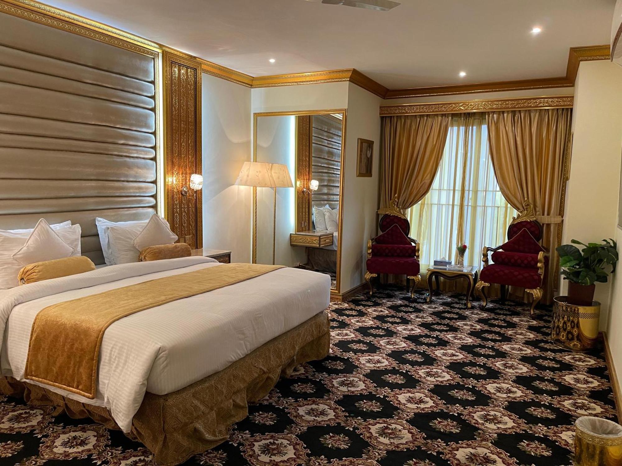 Indus Hotel Hyderabad Esterno foto