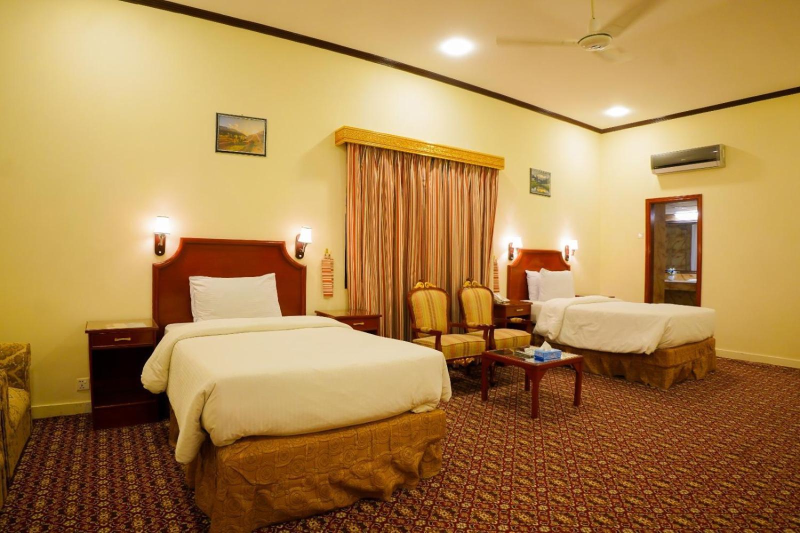 Indus Hotel Hyderabad Esterno foto