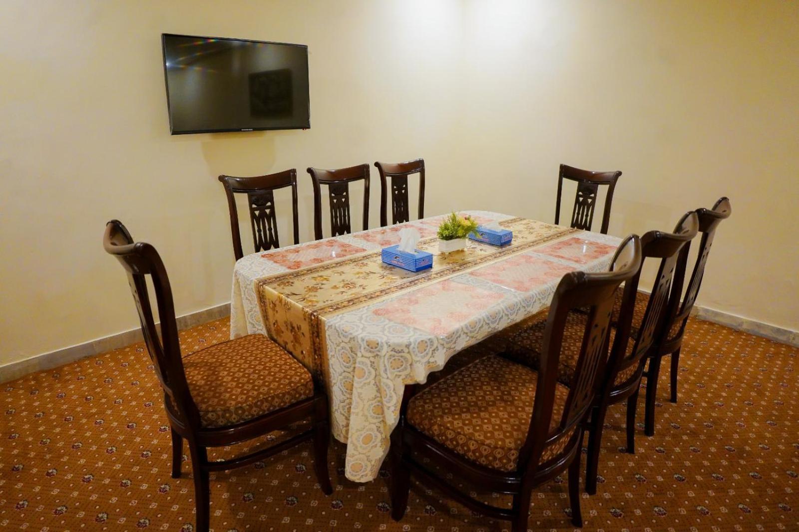 Indus Hotel Hyderabad Esterno foto