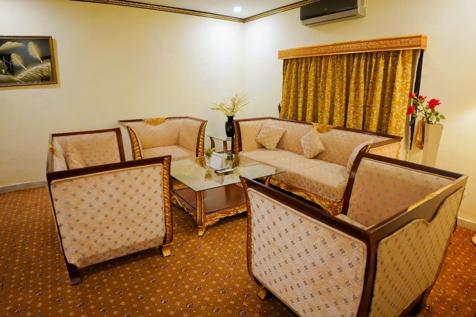 Indus Hotel Hyderabad Esterno foto