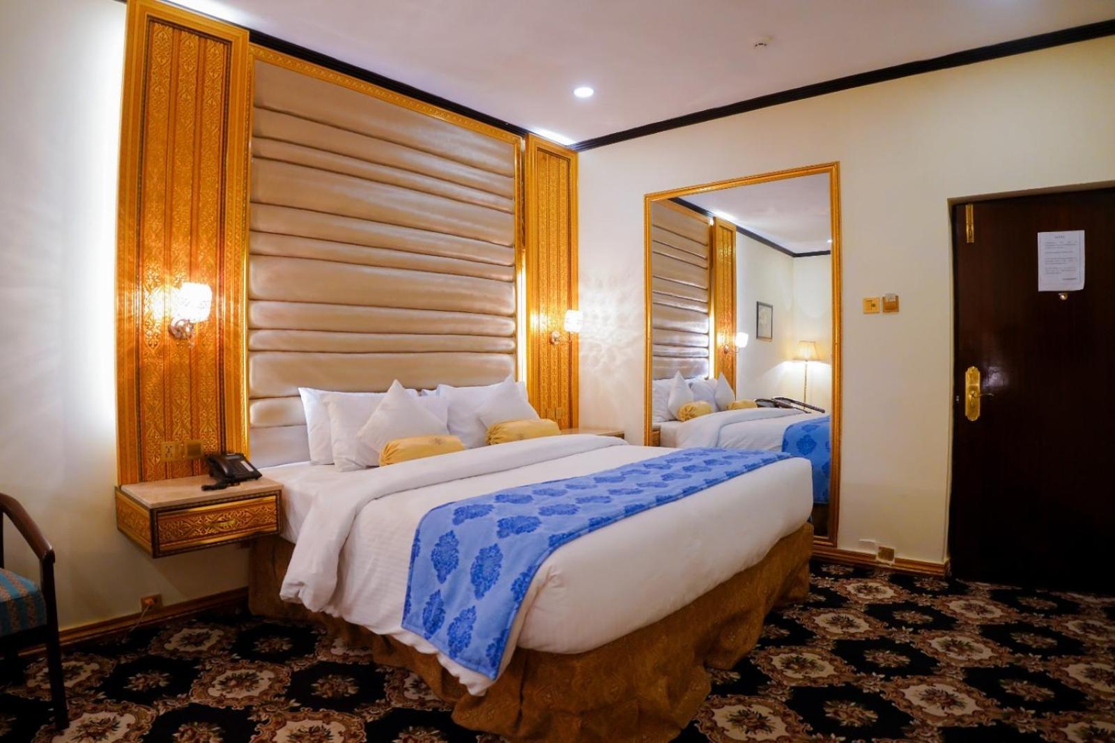Indus Hotel Hyderabad Esterno foto