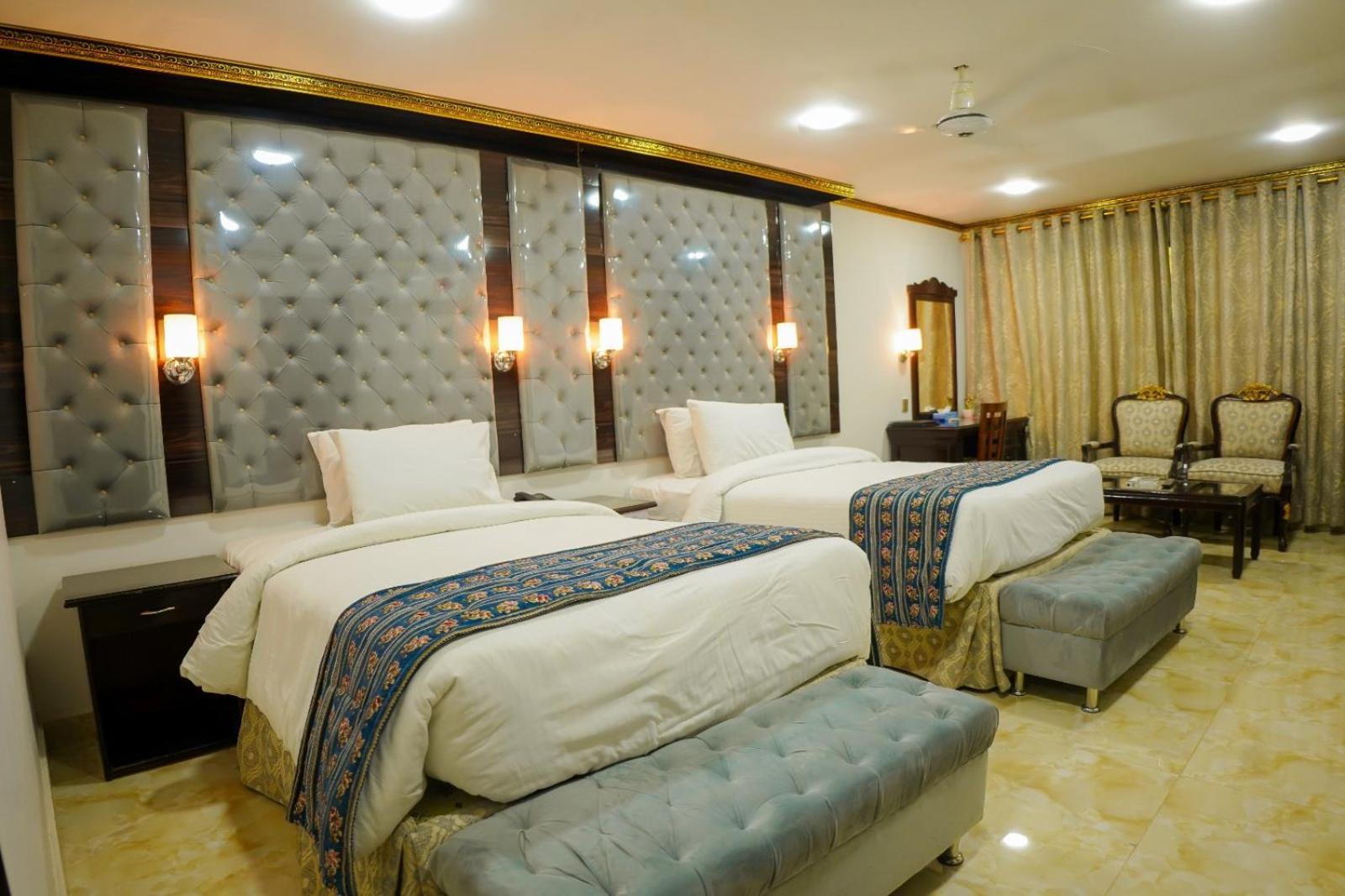 Indus Hotel Hyderabad Esterno foto