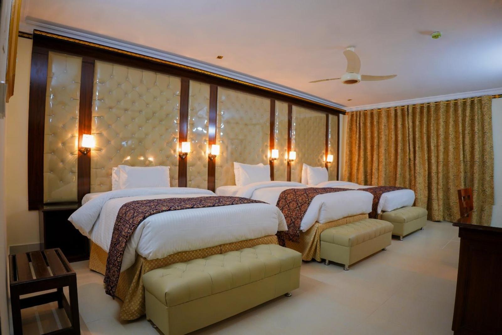 Indus Hotel Hyderabad Esterno foto