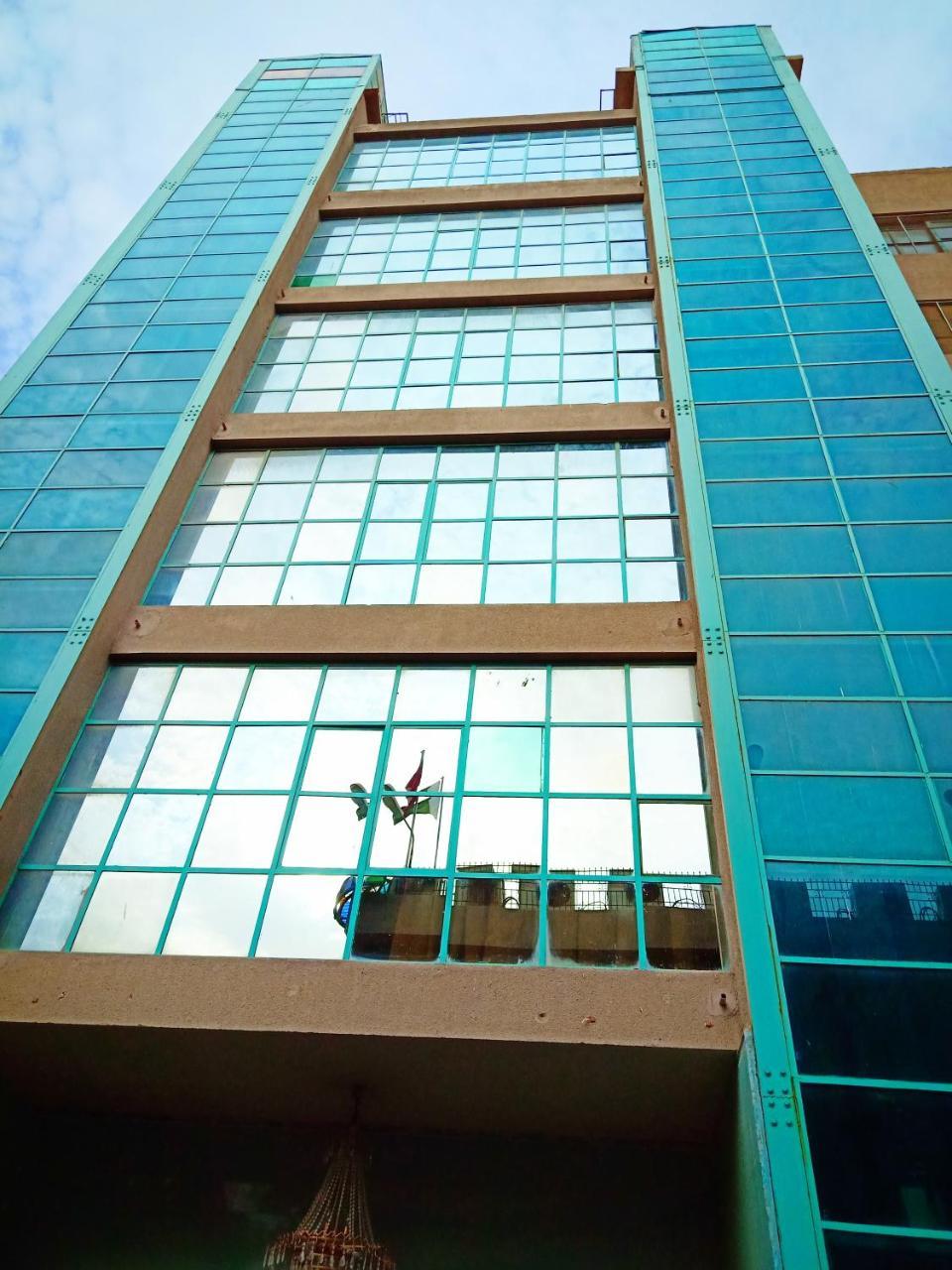 Indus Hotel Hyderabad Esterno foto
